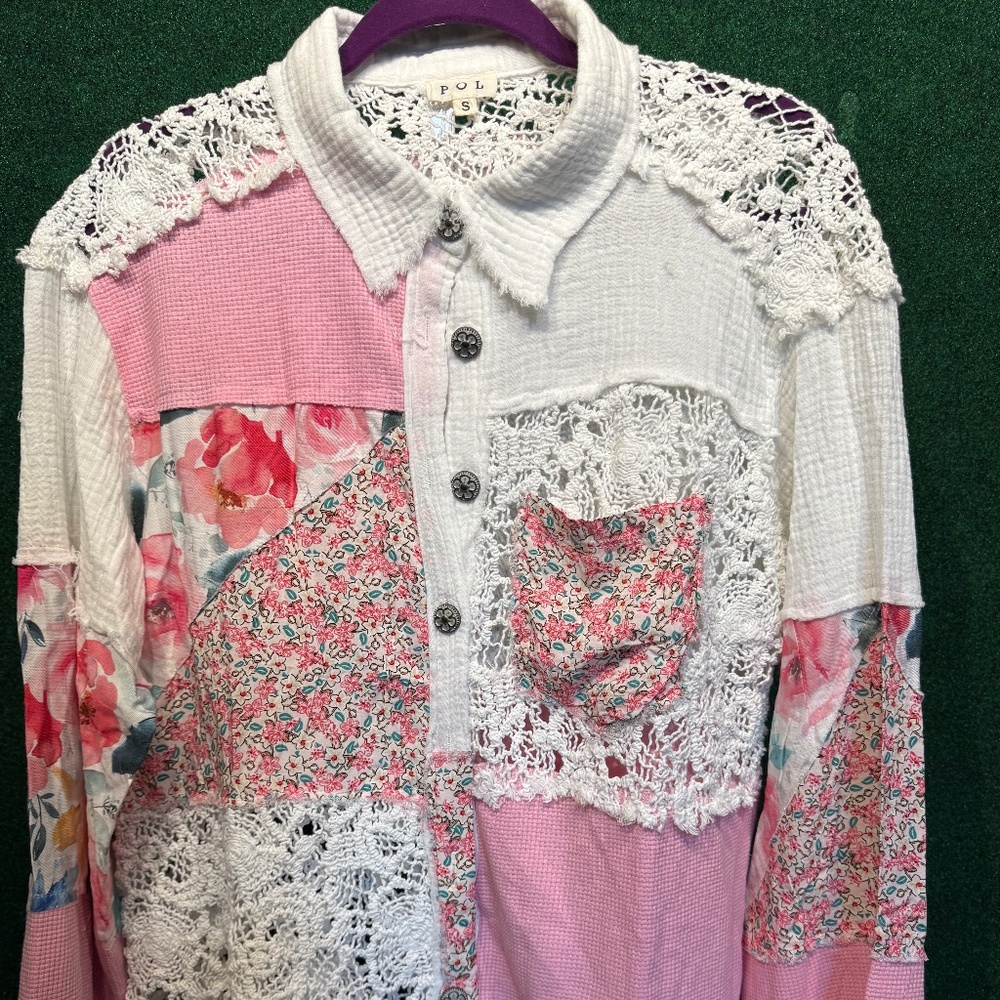 187 NWT POL Button Down Floral Lace Top Shirt